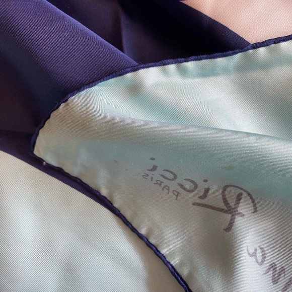 Vintage NINA RICCI PARIS Silk Scarf Square Blue White Rolled Hem Abstract Circle - Picture 3 of 7